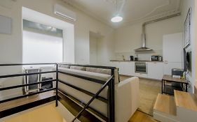 Modern Apt & Cool Interior Design En El Retiro